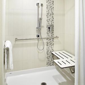 Queen Room Two Queen Beds Roll Shower Mobility Hearing Accessible